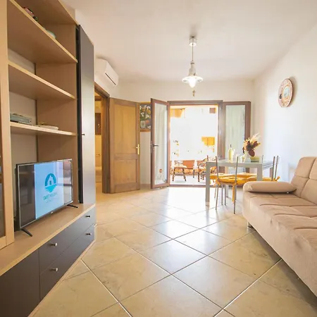 Casa Delle Sorgenti 1 Apartment *